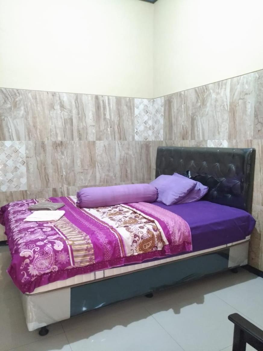 Hotel Tirto Malang Buitenkant foto